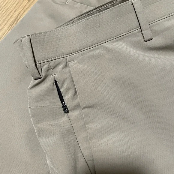 Banana Republic liteweight commuter pants - Picture 8 of 10